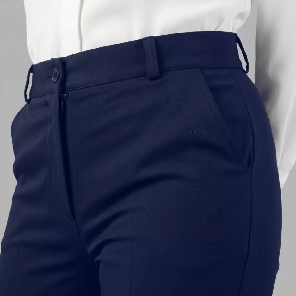 Imagine pt.  Pantaloni ajustați cu talia înaltă